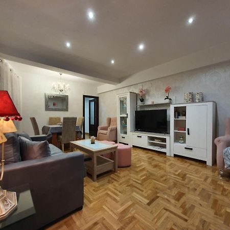 Apartamento JasJosé Centro - La elegancia de la cadena Jasjosé Gijón Exterior foto