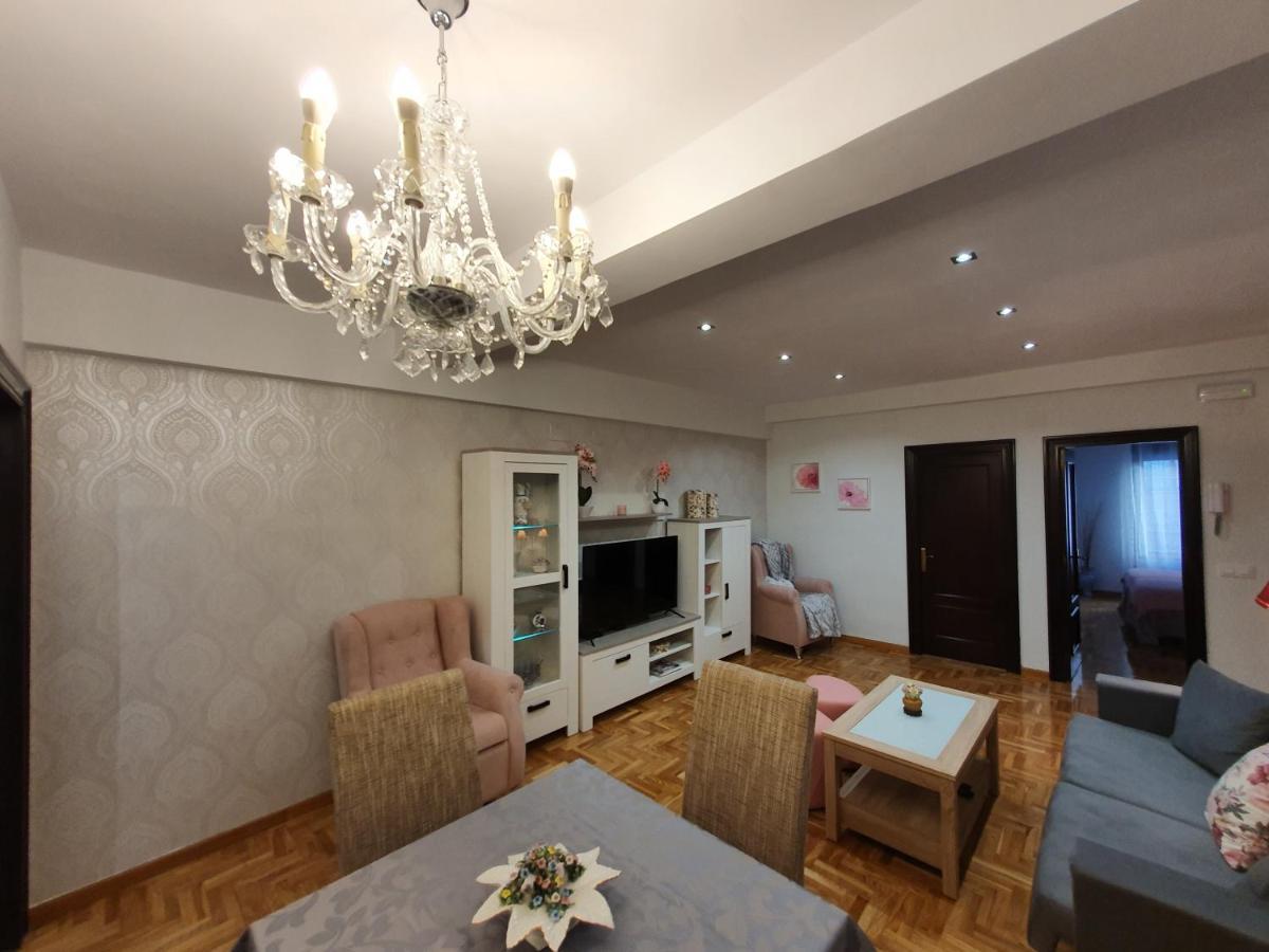 Apartamento JasJosé Centro - La elegancia de la cadena Jasjosé Gijón Exterior foto