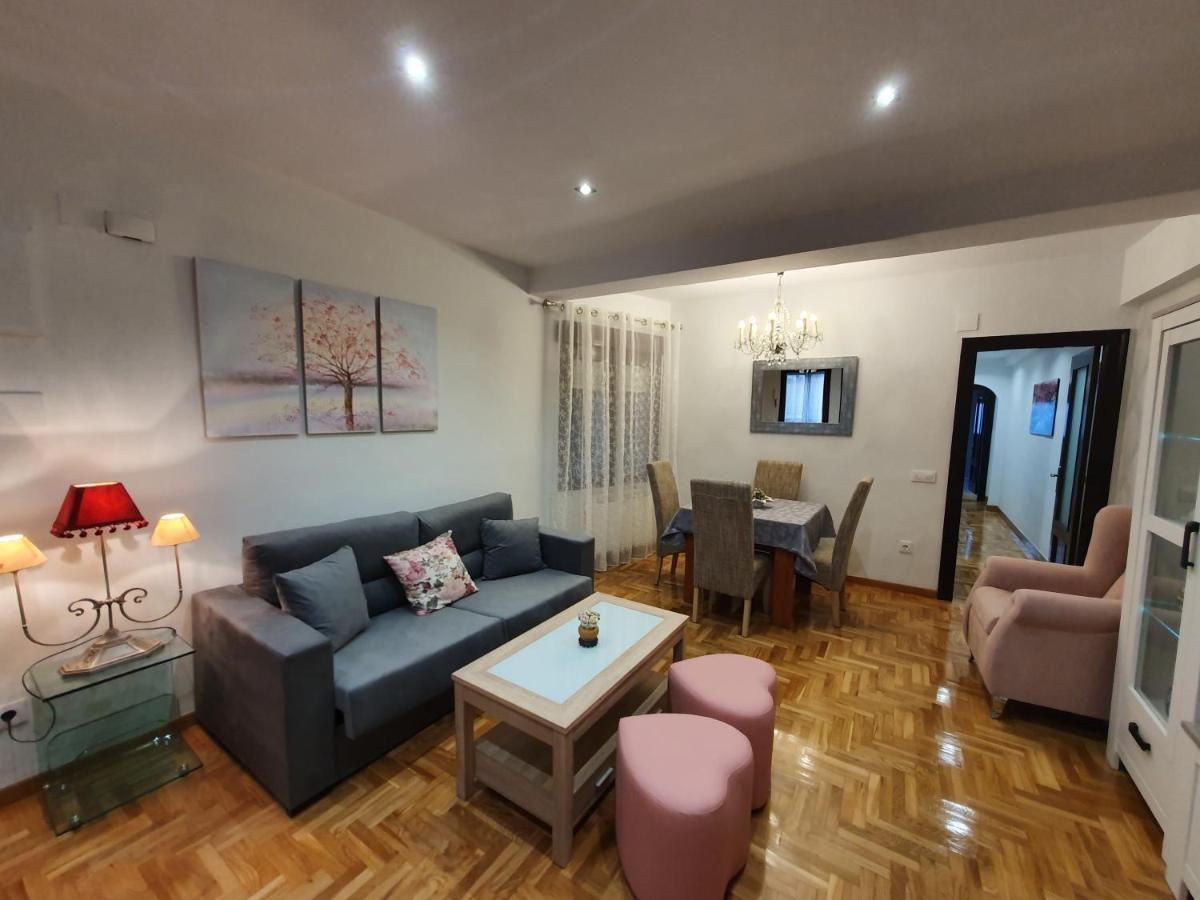 Apartamento JasJosé Centro - La elegancia de la cadena Jasjosé Gijón Exterior foto