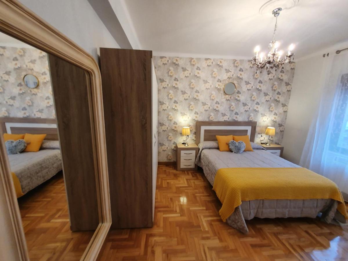Apartamento JasJosé Centro - La elegancia de la cadena Jasjosé Gijón Exterior foto
